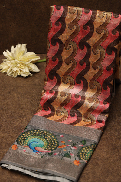 Sandal with pink raw silk saree