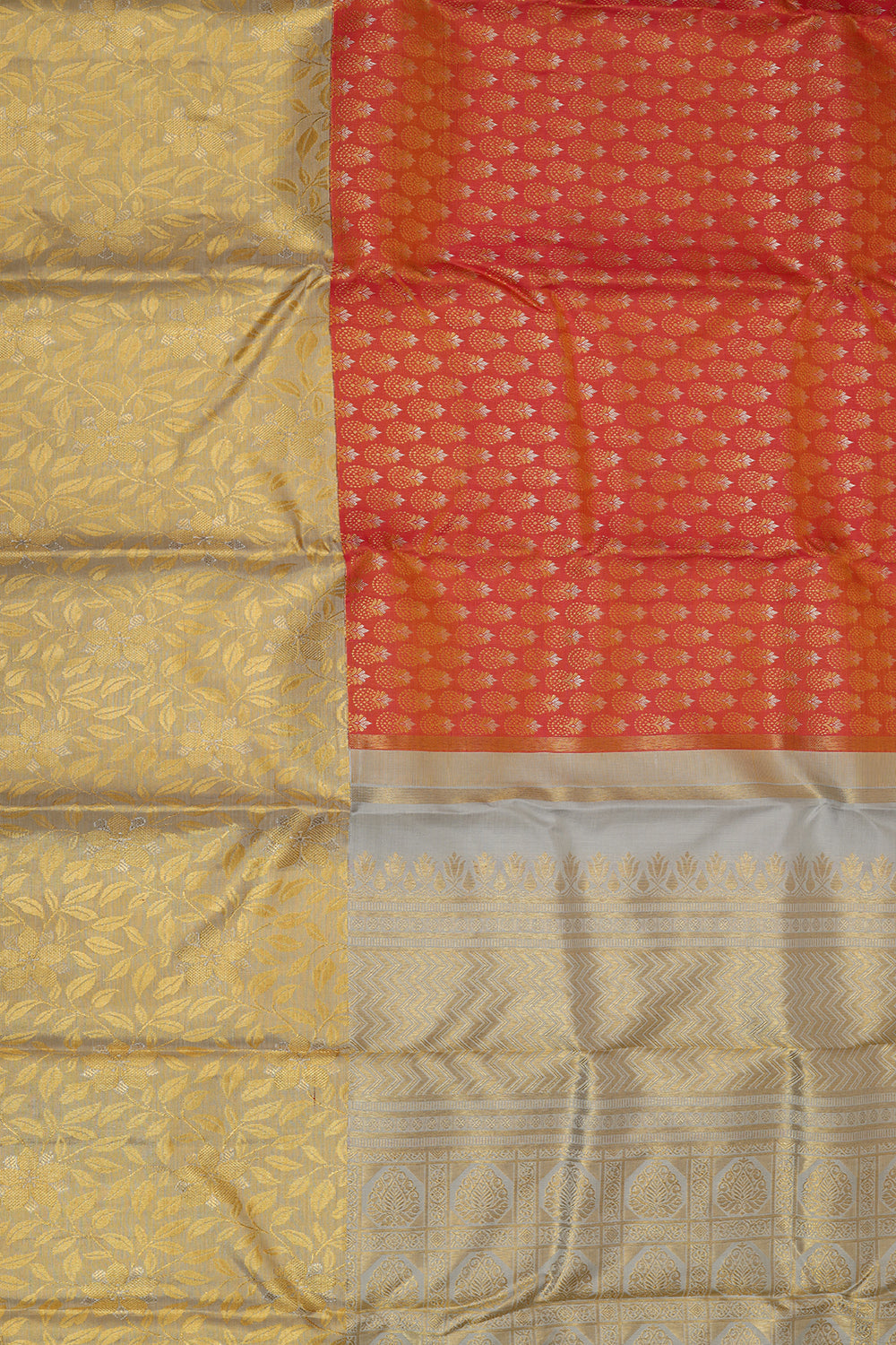 Pinneapple motif silk saree