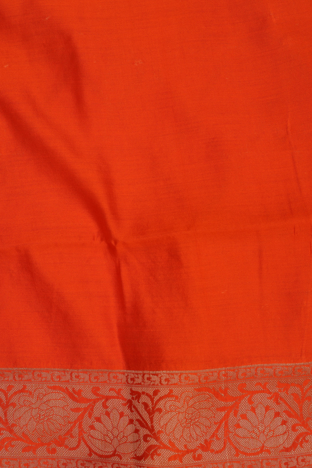 Reddish orange rawsilk saree